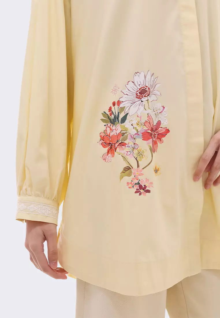 Ria Miranda Soft Yellow Hyde Top