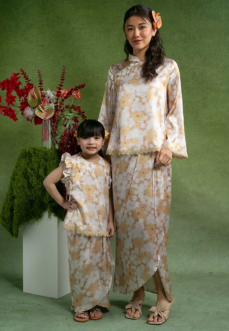 Nadha Kurung Set