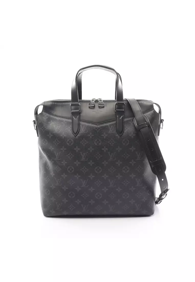 louis vuitton explorer bag
