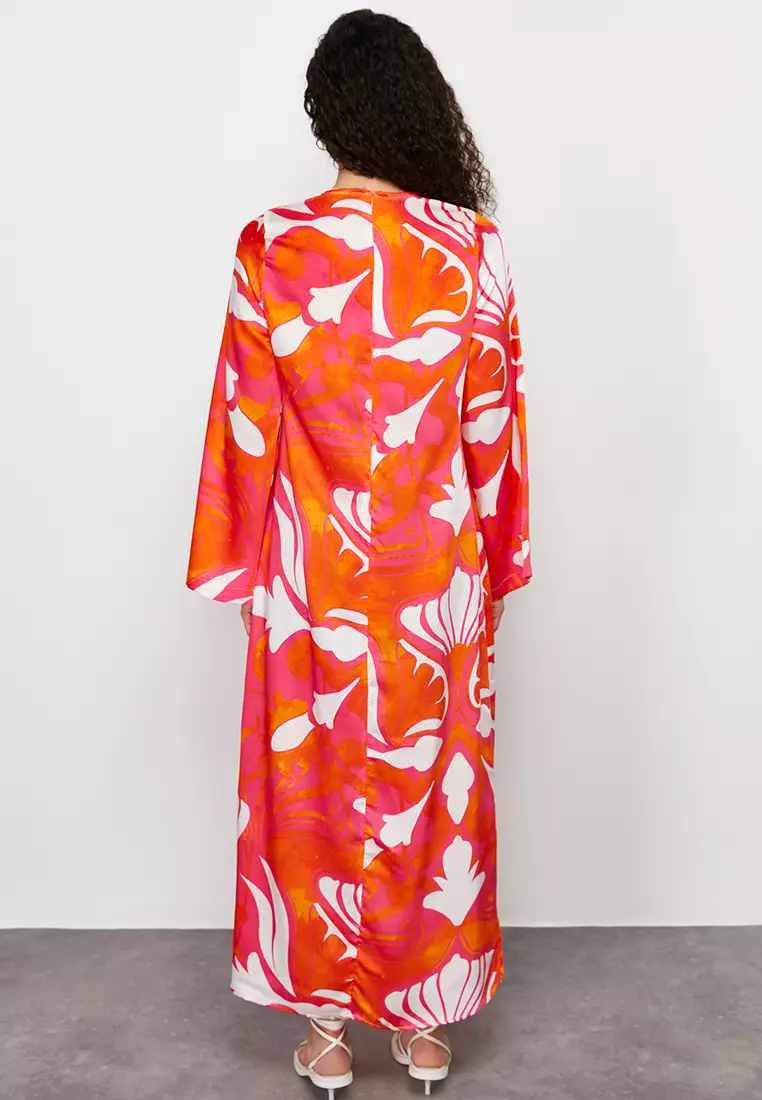 MODEST Printed Dress