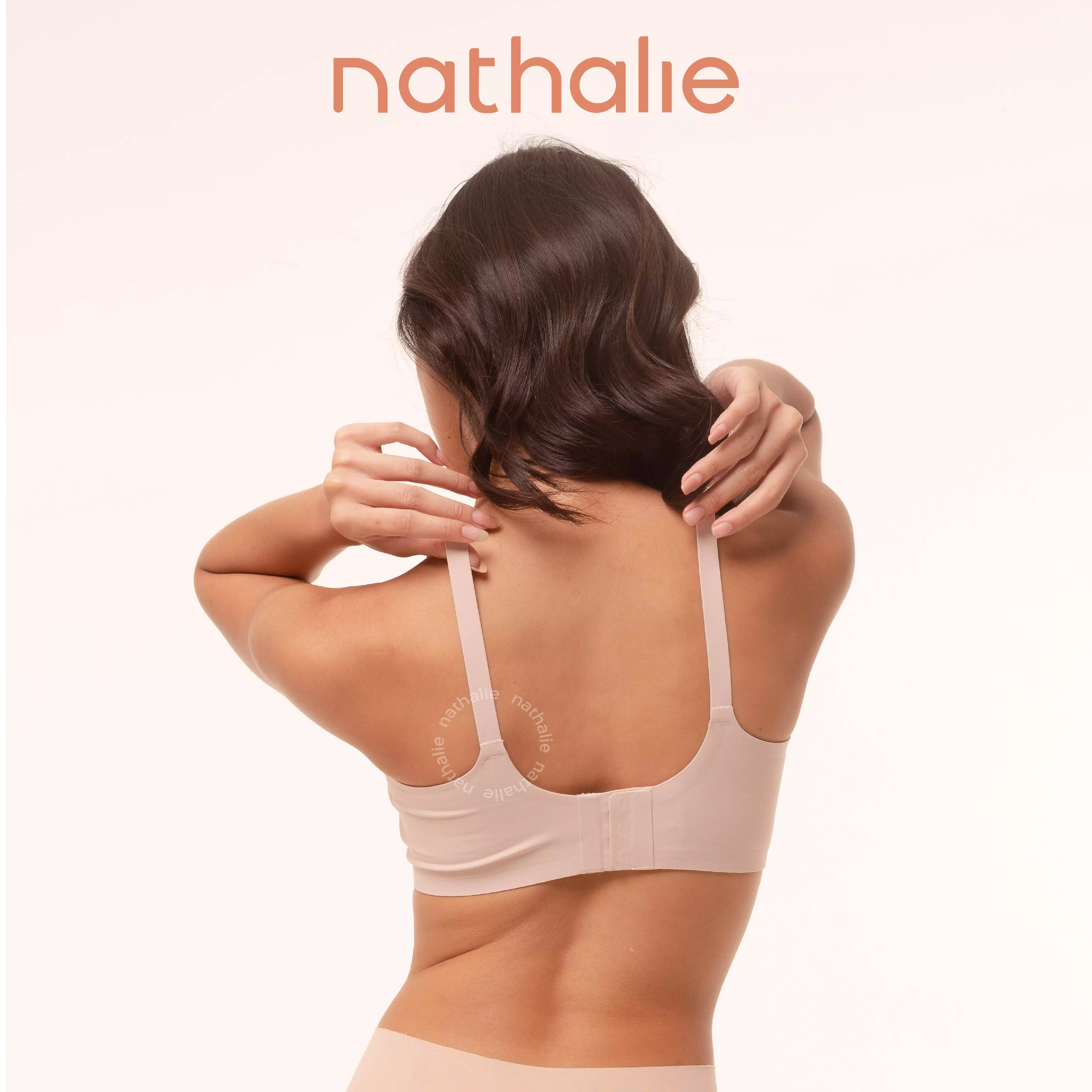 Nathalie Seamless Lace Bra NTB 3500 - Hitam