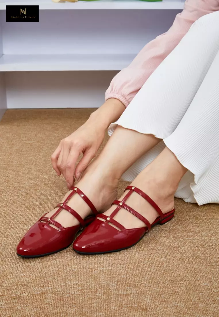 Nicholas Edison Flat Nabila Maroon
