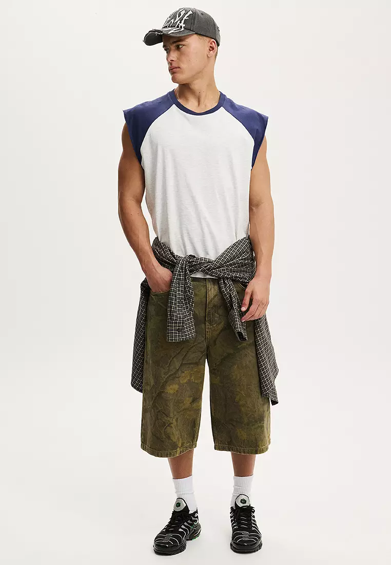Cropped Fit Muscle Top