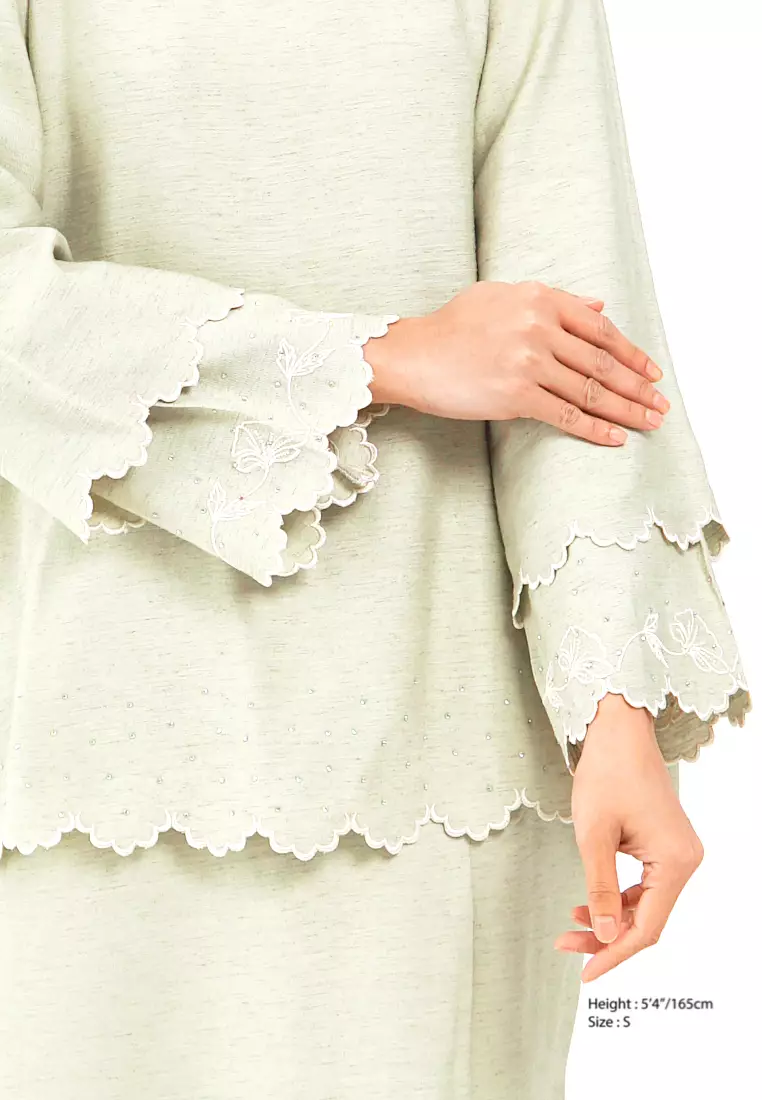 Gene Martino - Dea Pesona Kurung Kedah 7069