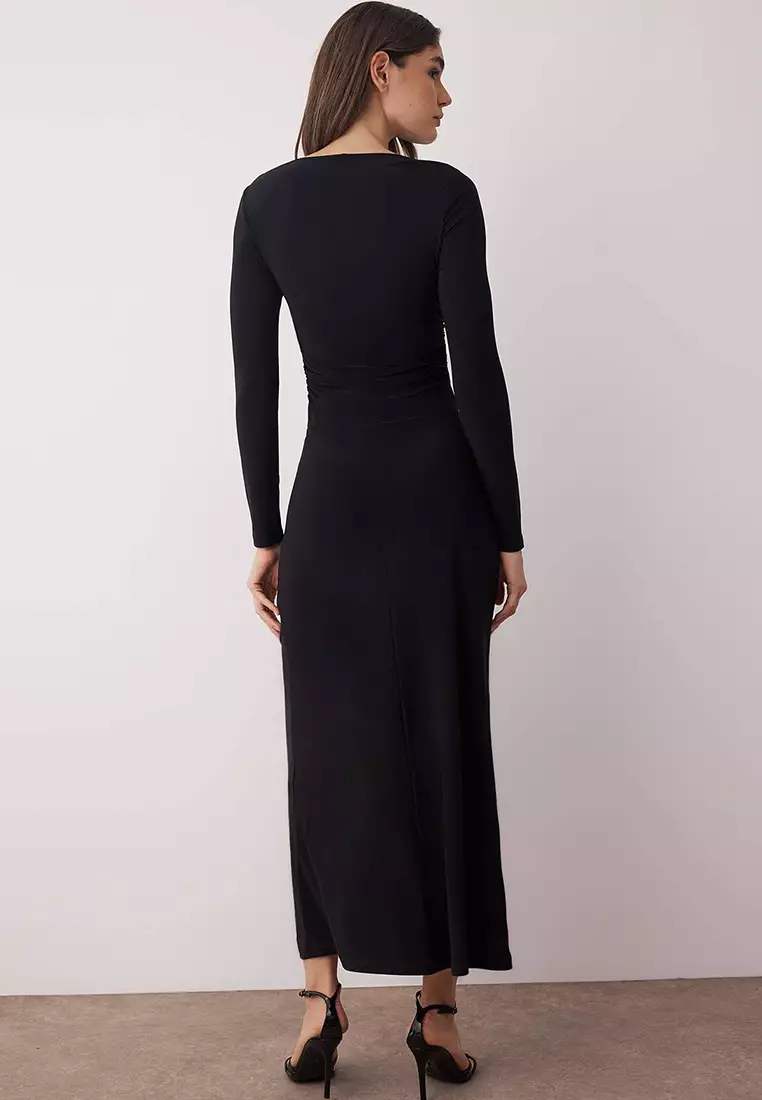 Black Plain Gather Detailed Asymmetrical Hem Detailed Boat Neck Flexible Midi Knit Dress Twoaw26El00019