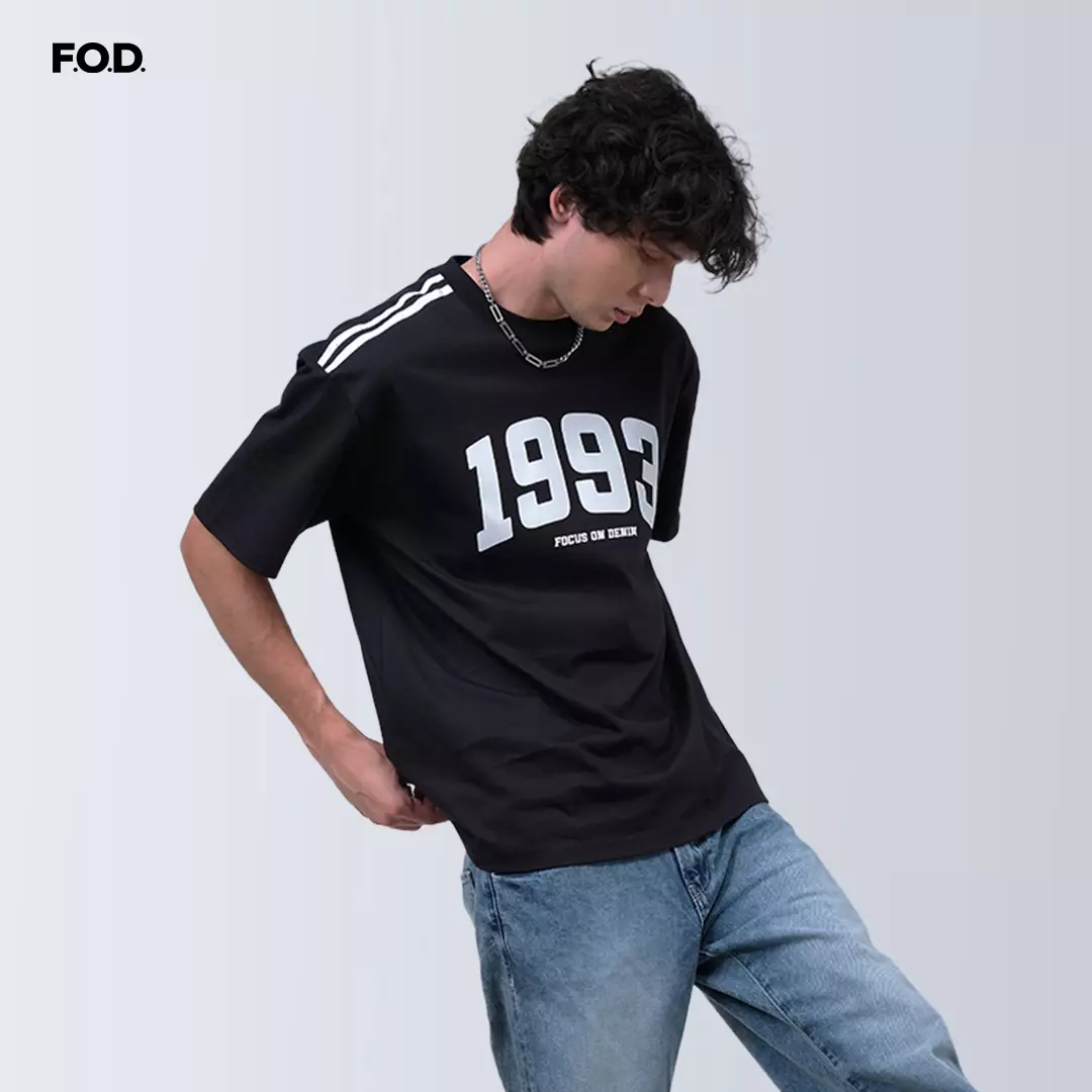 Kaos Unisex 1993 Black