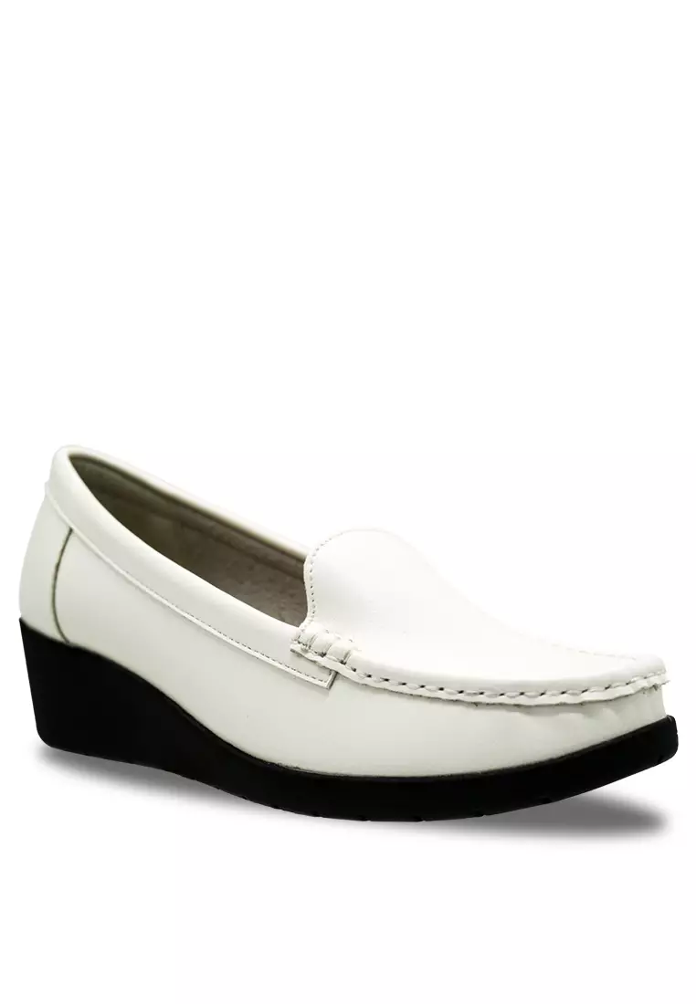Women Slip On Solid Tone Round Toe Business Loafers