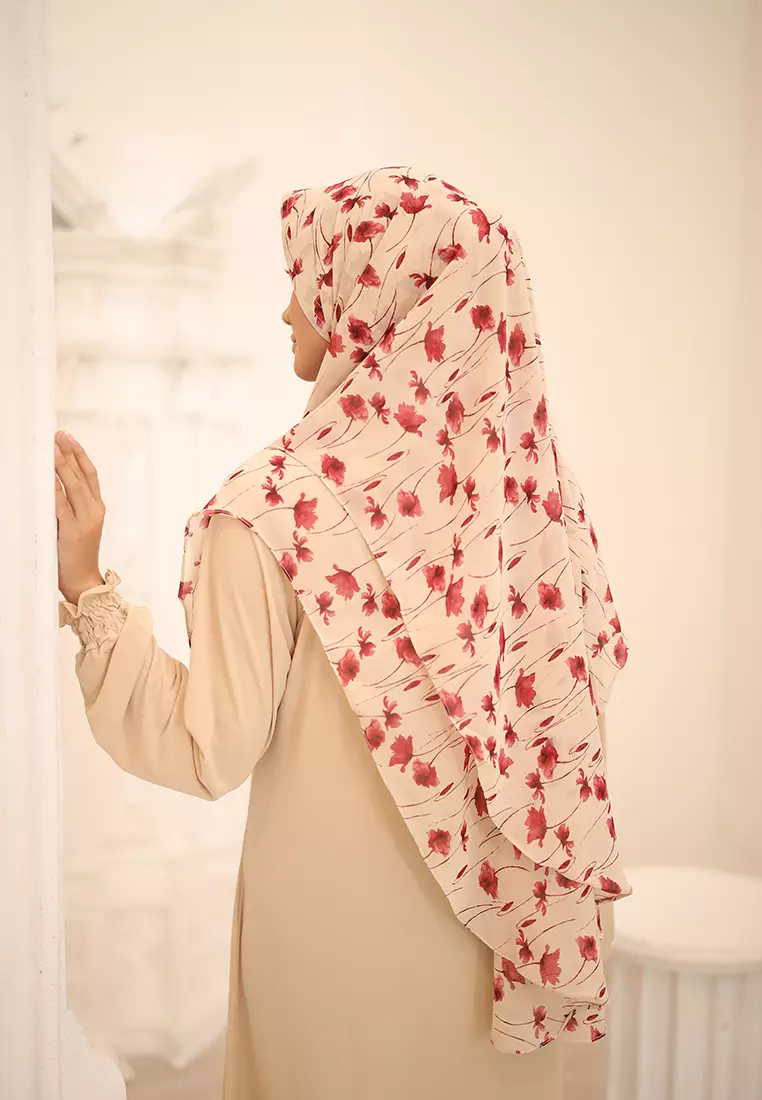 Cotton Bee - Hijab Instan Ceruty Motif 2 Layer | Kana Bergo - Whip Vanilla