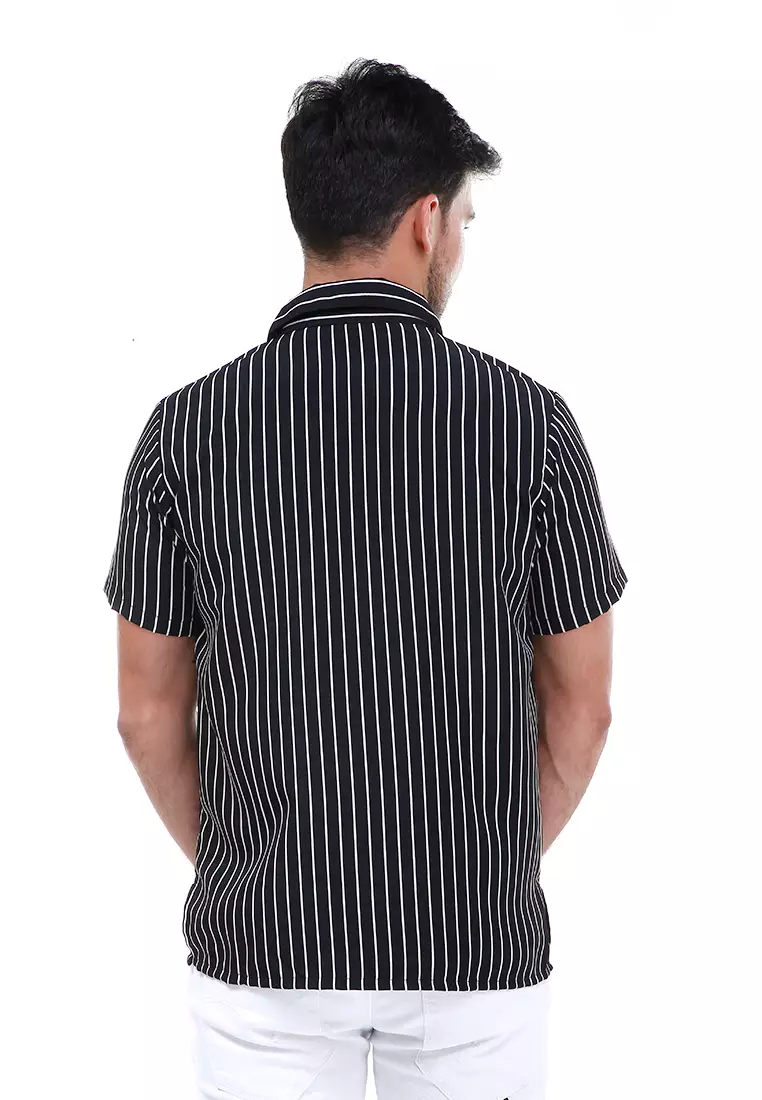 Dwan Atasan Kemeja Pria Vertical Lines Casual Shortsleeve Shirt Material Cotton ORIGINAL - Black