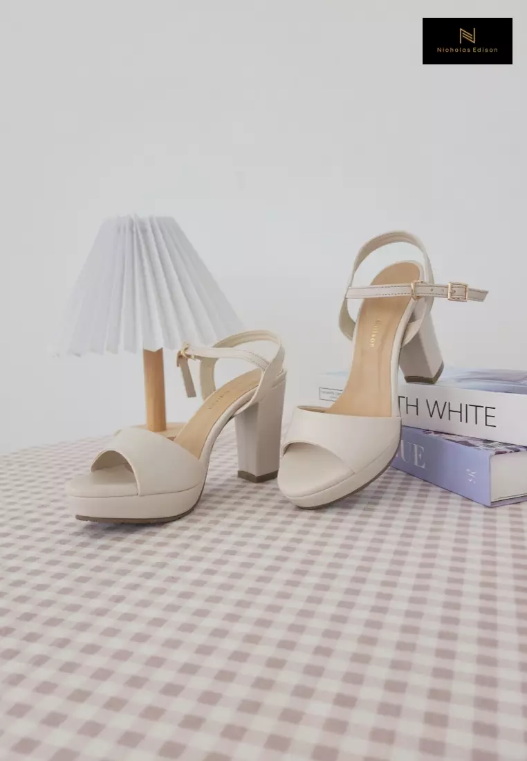 Nicholas Edison Heel Rani Cream