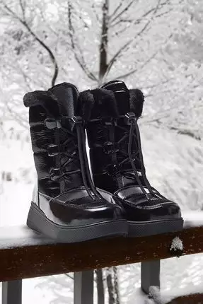 Jual Trendyol Women's Black Water Repellent Sheepskin Lace-Up Snow