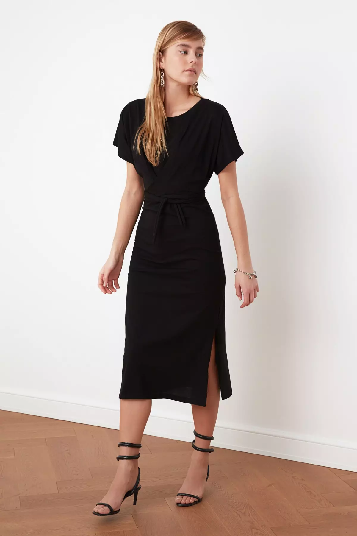 Tie Waist Detail Midi Dress