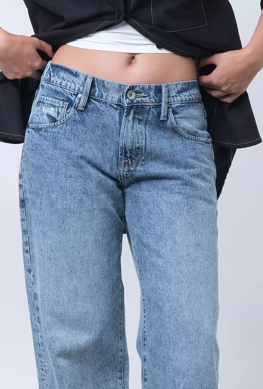 Celana Jeans Wanita Loose K2 Light Blue Exclusive Online