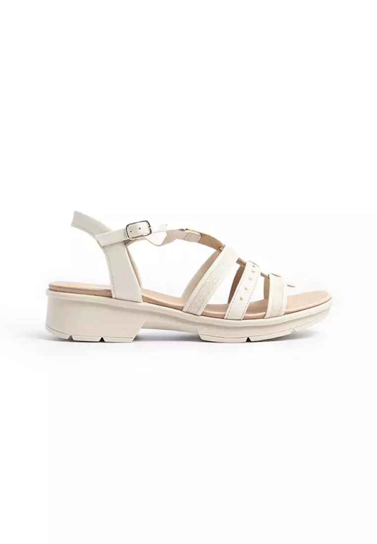 Discount on Piccadilly  shoes - SKU: Women's P572 Juliana Slip-On Sandals