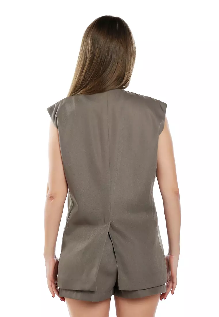 Setelan Rompi Panjang & Celana Pendek Lipit Warna Taupe