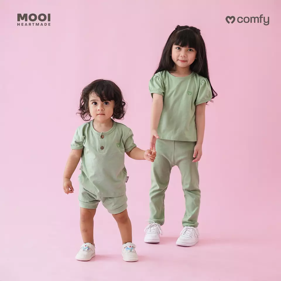Mooi Setelan Bayi Comfy Baby Short Basic Set - Pink Blossom