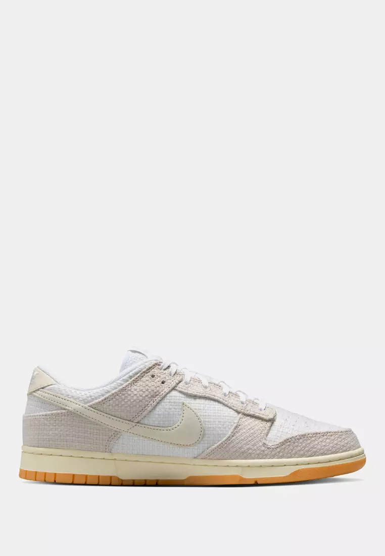 Dunk Low Retro SE Shoes
