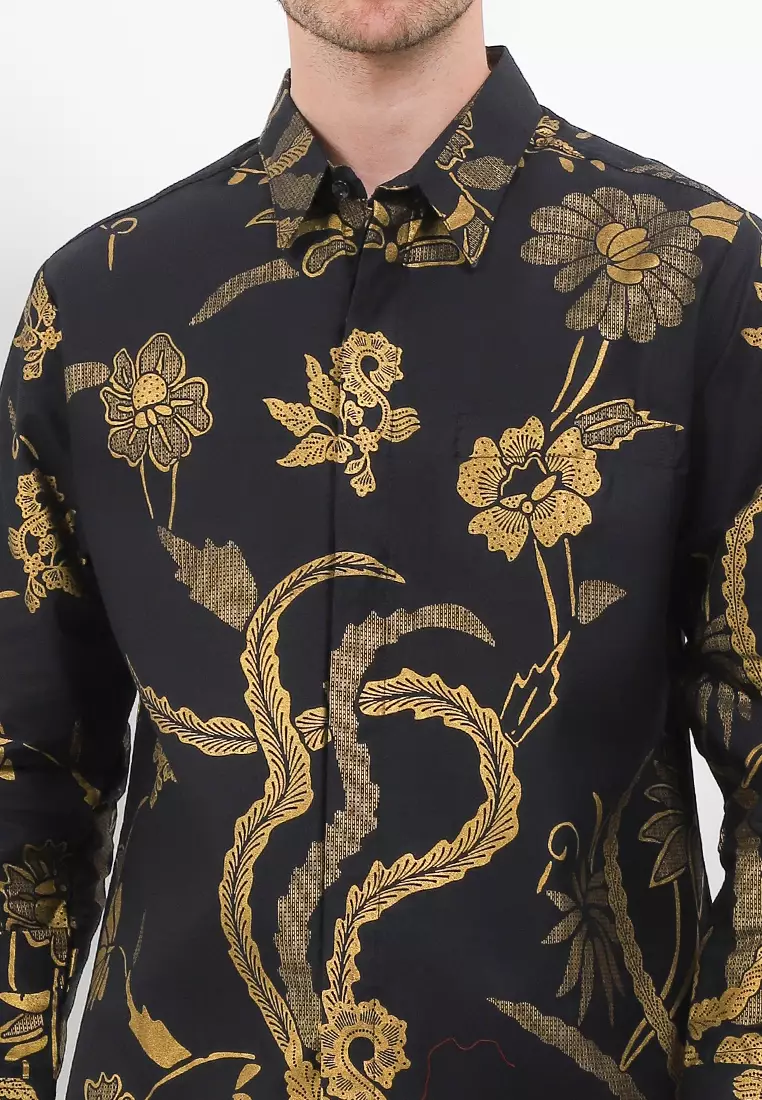 Kemeja Body Fit Batik Motif 5