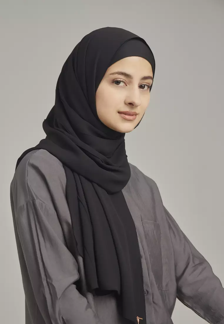 AUDRA ORIKAMI SLANT PLEATED SCARF