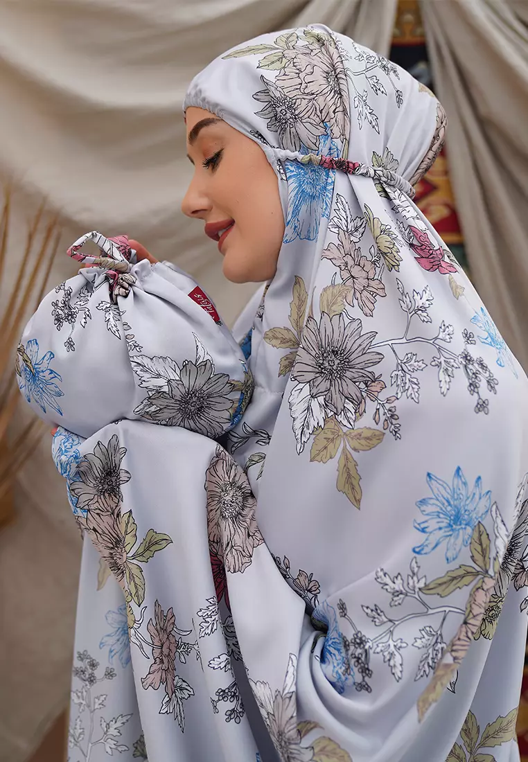 Calandra Erlina Mukena