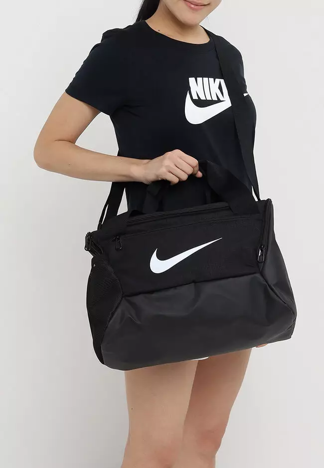 Nike small duffle bag deals