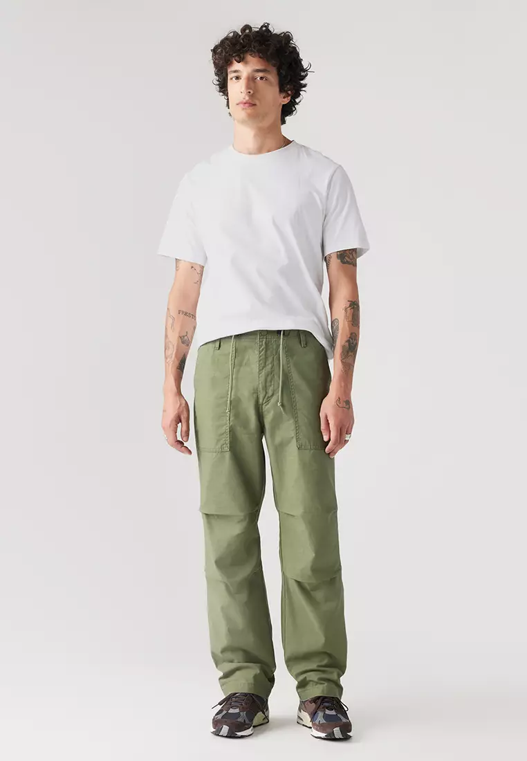 Levi's men's loose straight leg cargo pants clearance