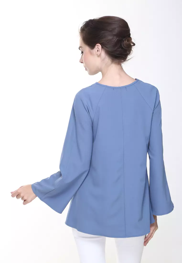 Vivi Top in Dusty Blue