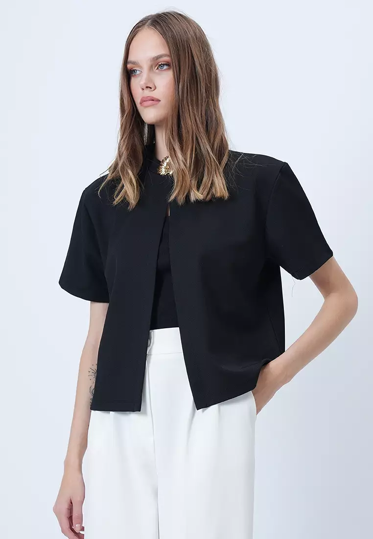Gold Brooch Short Sleeve Knitted Jacket and Strapless Blouse Set