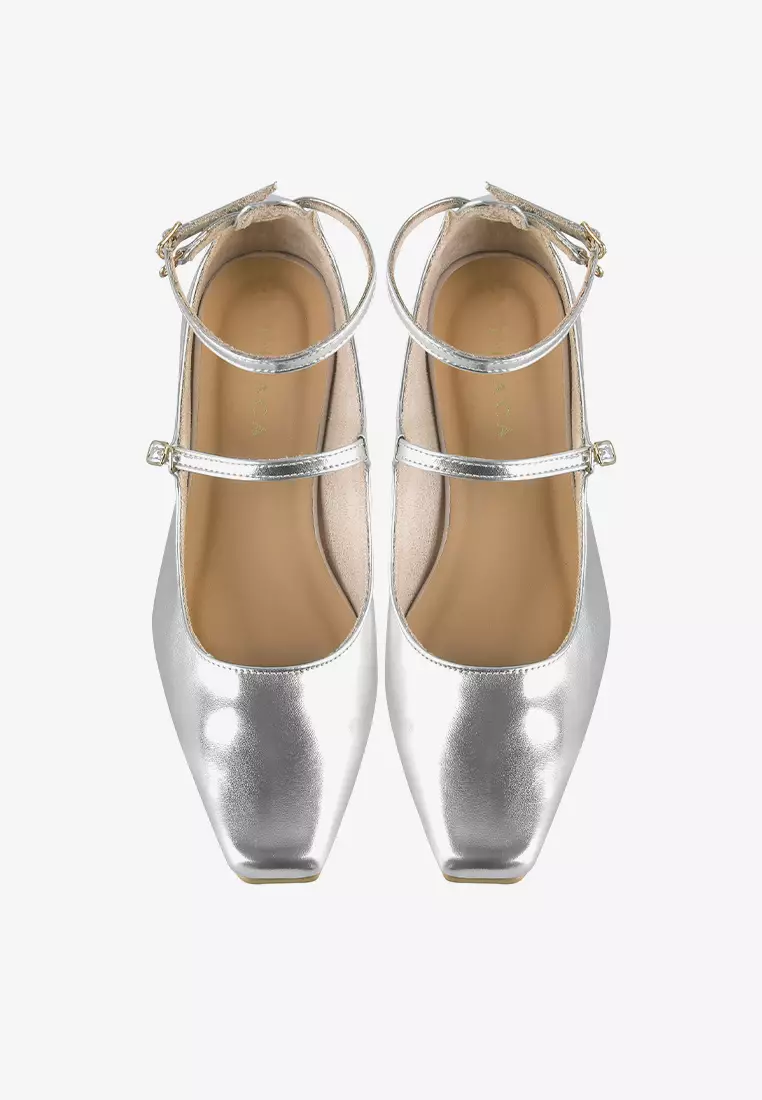 INPACA Astoria Mary Jane Block Heels