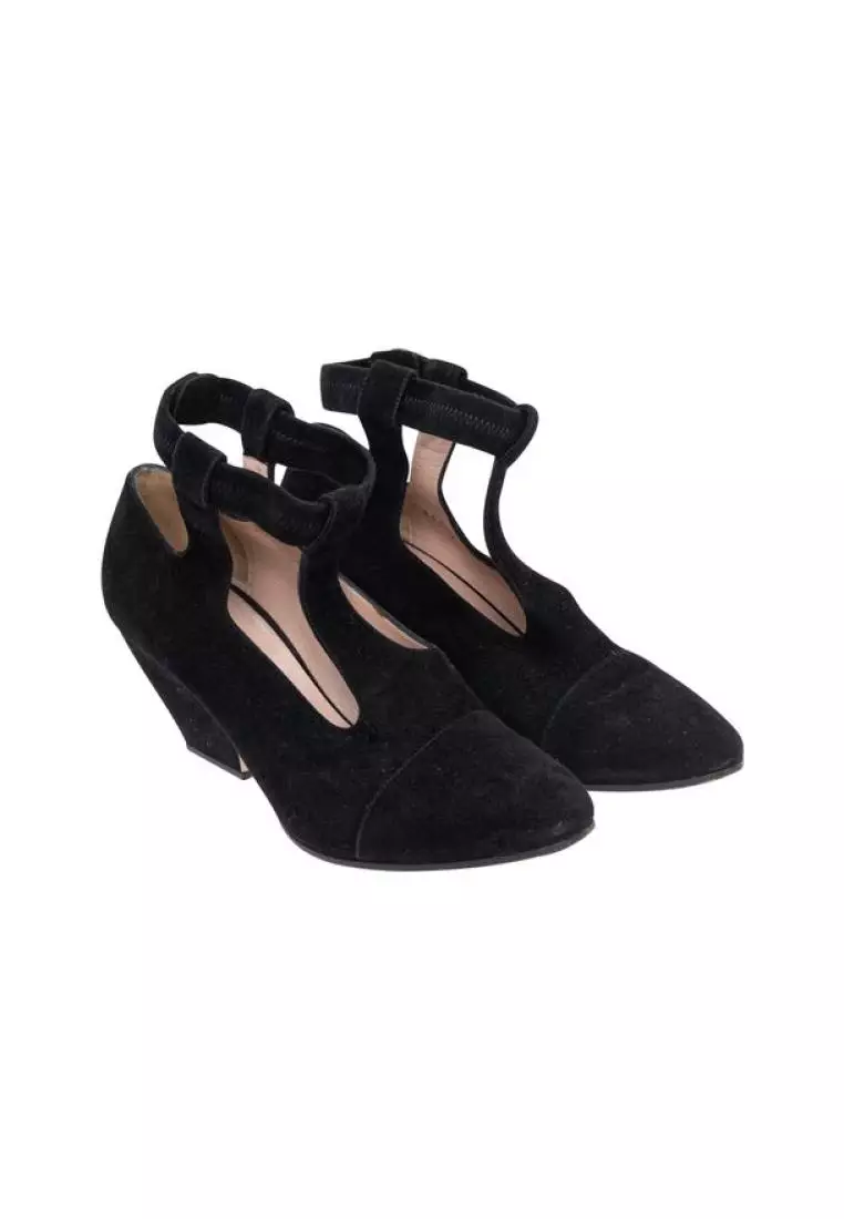 Giorgio discount armani heels