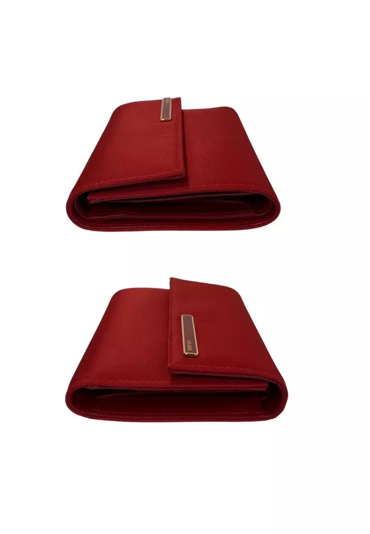 Buy Prada Pre-Loved Prada Red Leather Saffiano 2025 Online | ZALORA ...