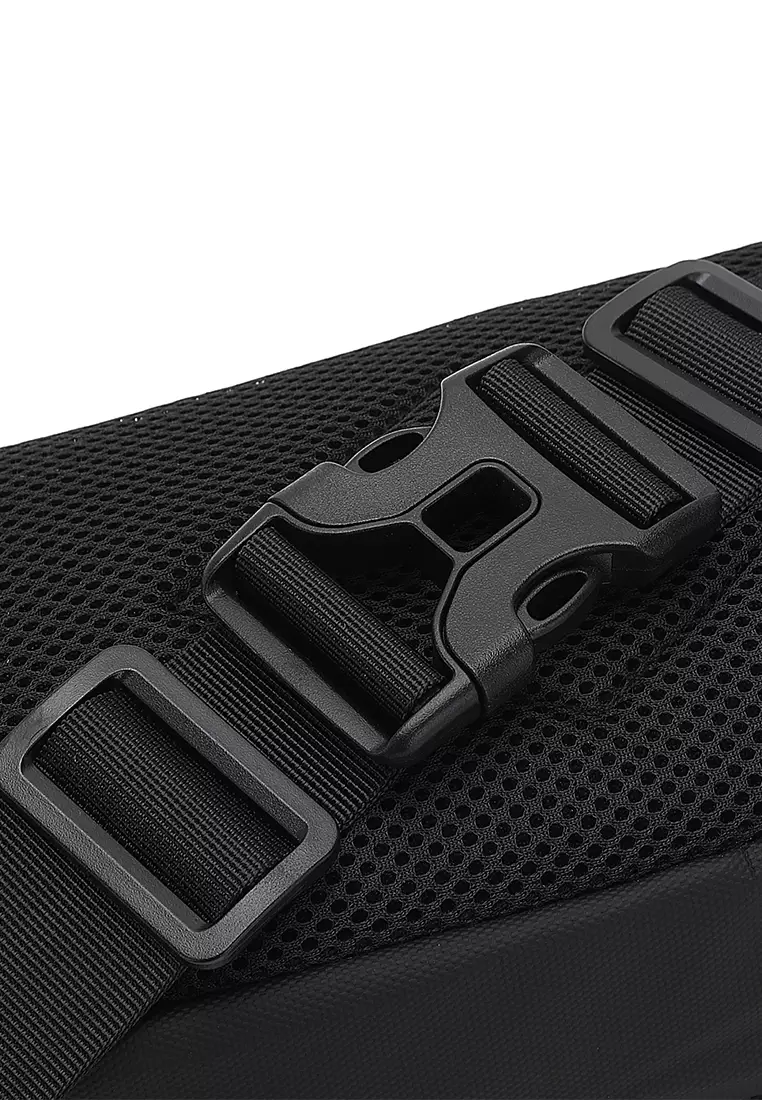 Men's Waist Bag / Belt Bag / Chest Bag - Black