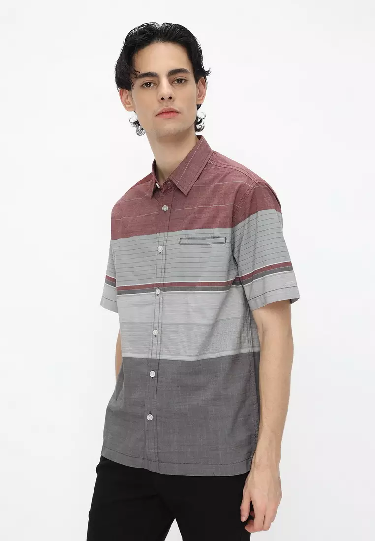 POLICE Kemeja Border Printing Abu Regular Fit Pria