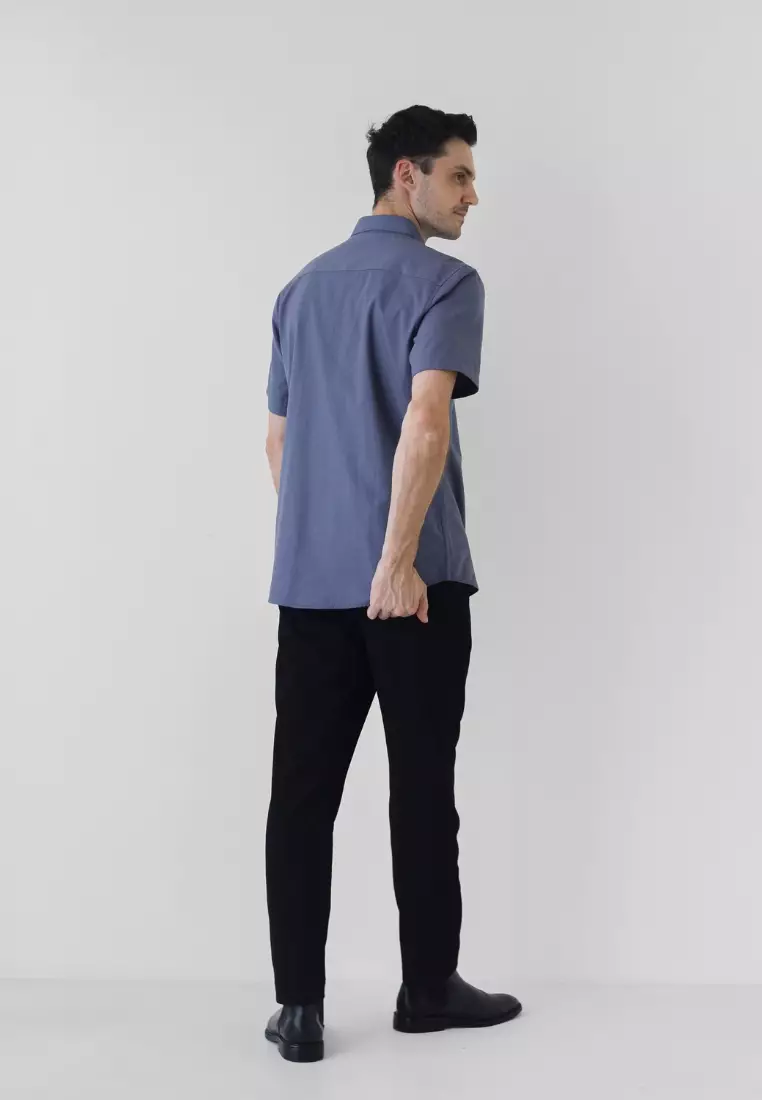 Cotton Well Ben Short Sleeve Oxford Shirt Jet Blue | Kemeja Pria Lengan Pendek Basic Polos Biru Tua Denim
