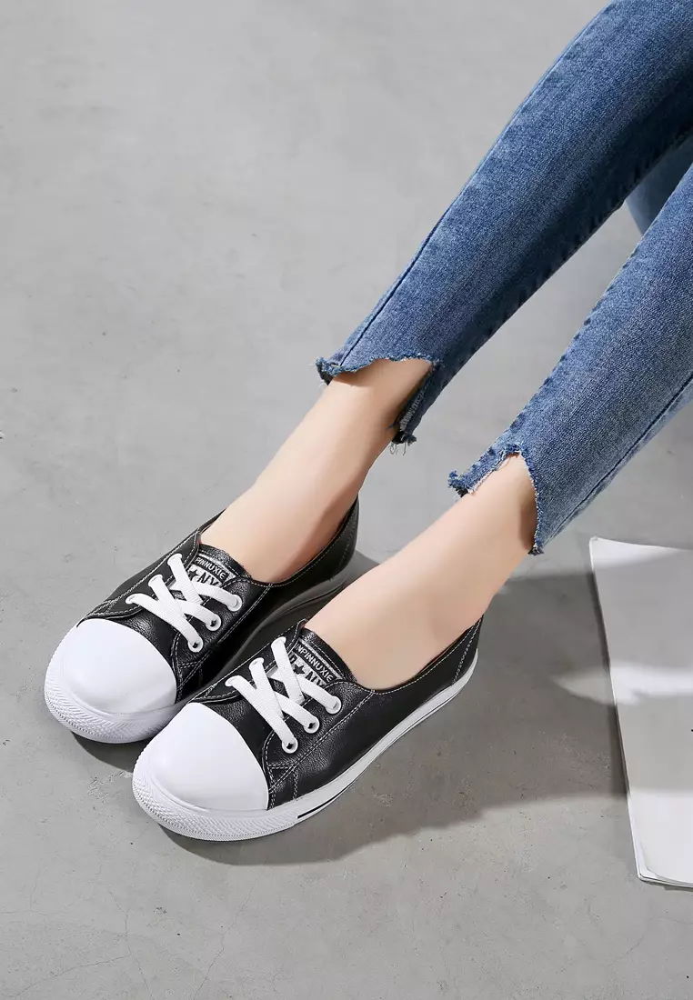 Smart Causal Leather Sneakers RX82008