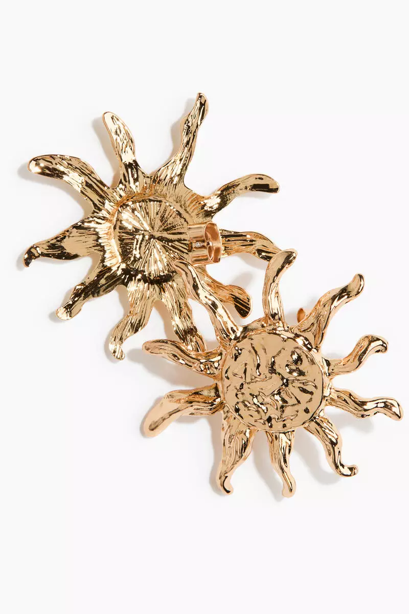Sunburst-shaped earrings