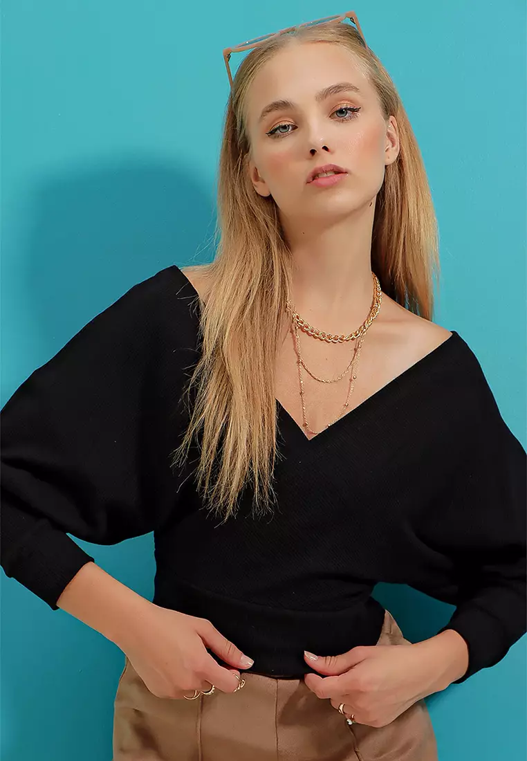 V-Neck Double Breasted Top