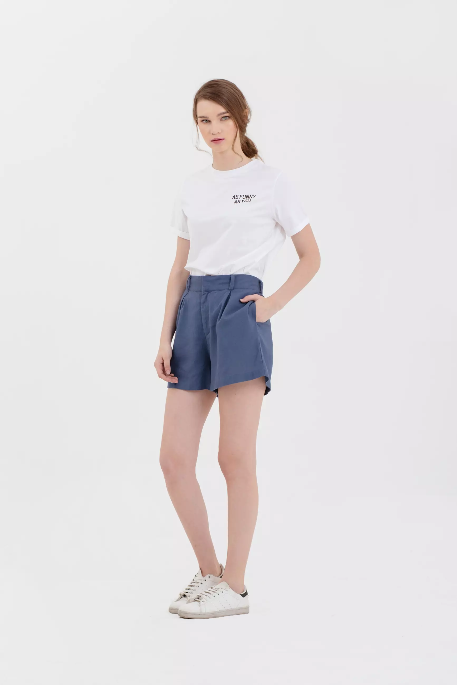 Celana Pendek Wanita Funny Blue