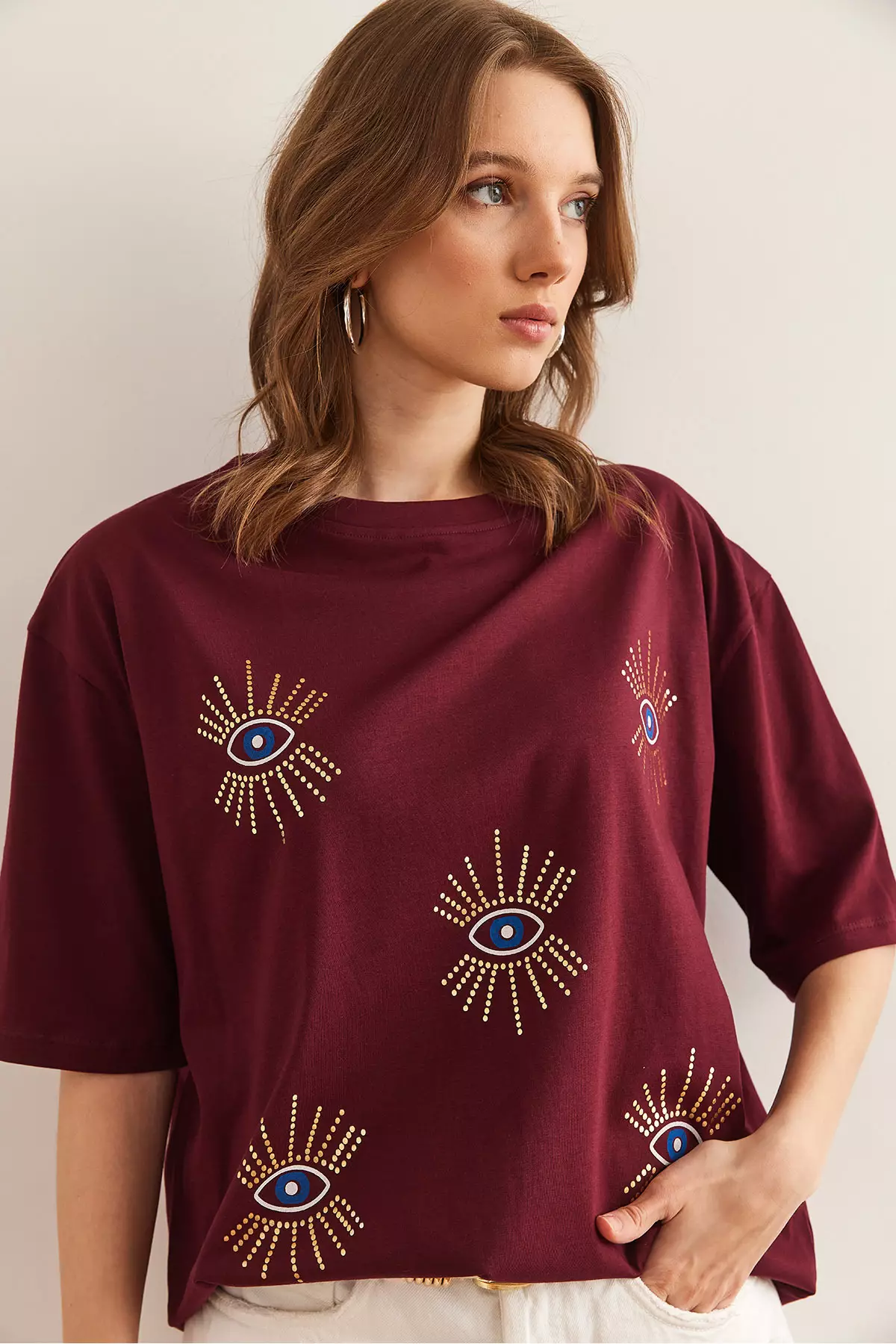 Women's Burgundy Eye Printed Foil Detailed T-Shirt Tsh- 19000770