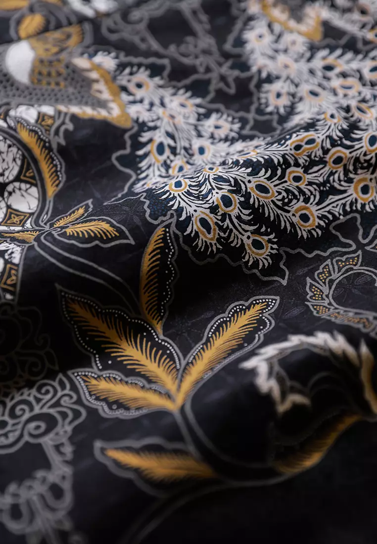 MOC - Kemeja Batik Pria Lengan Panjang Narendra - Black