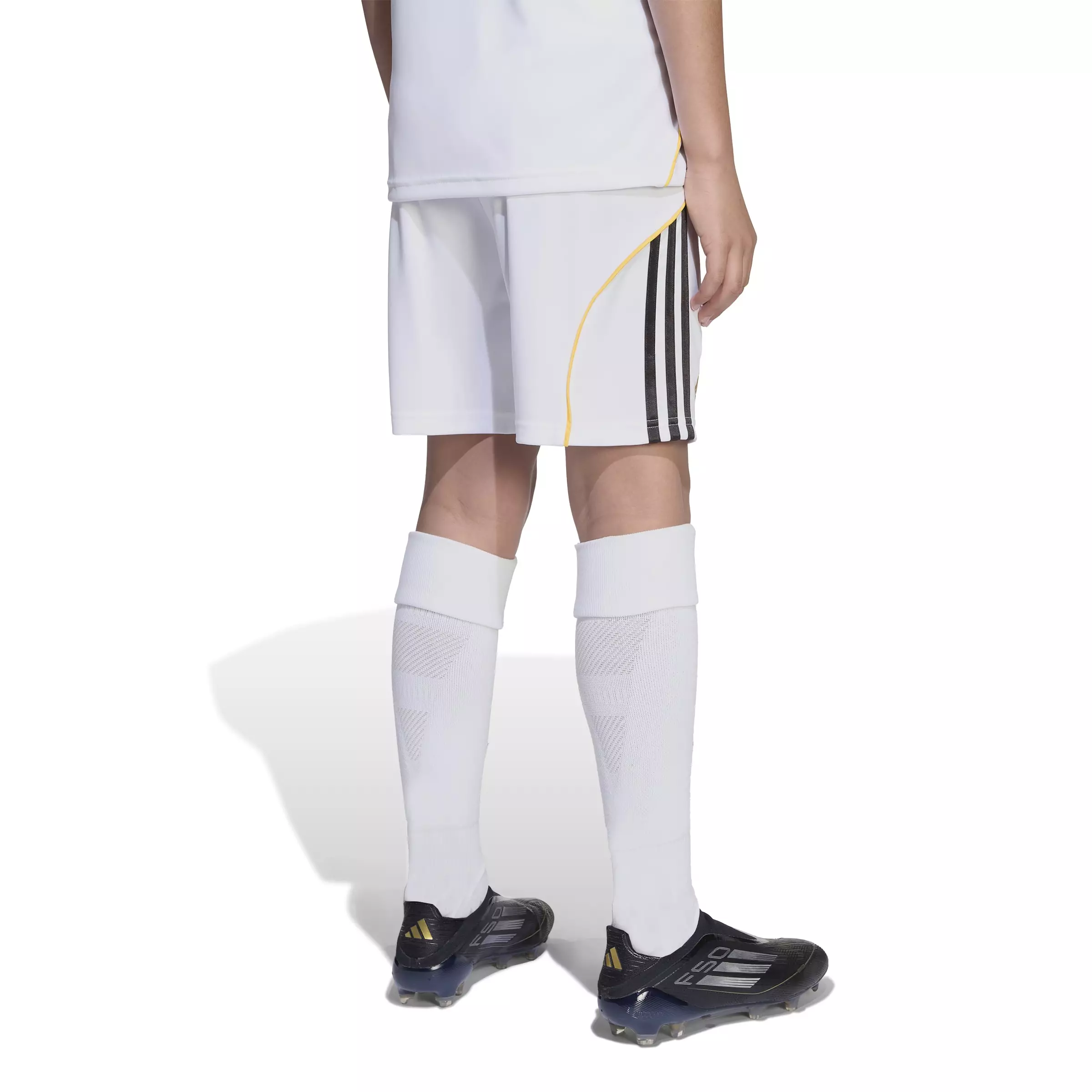 ADIDAS Real Madrid 25/26 Home Shorts Kids JN8878 - Celana Anak (Putih)