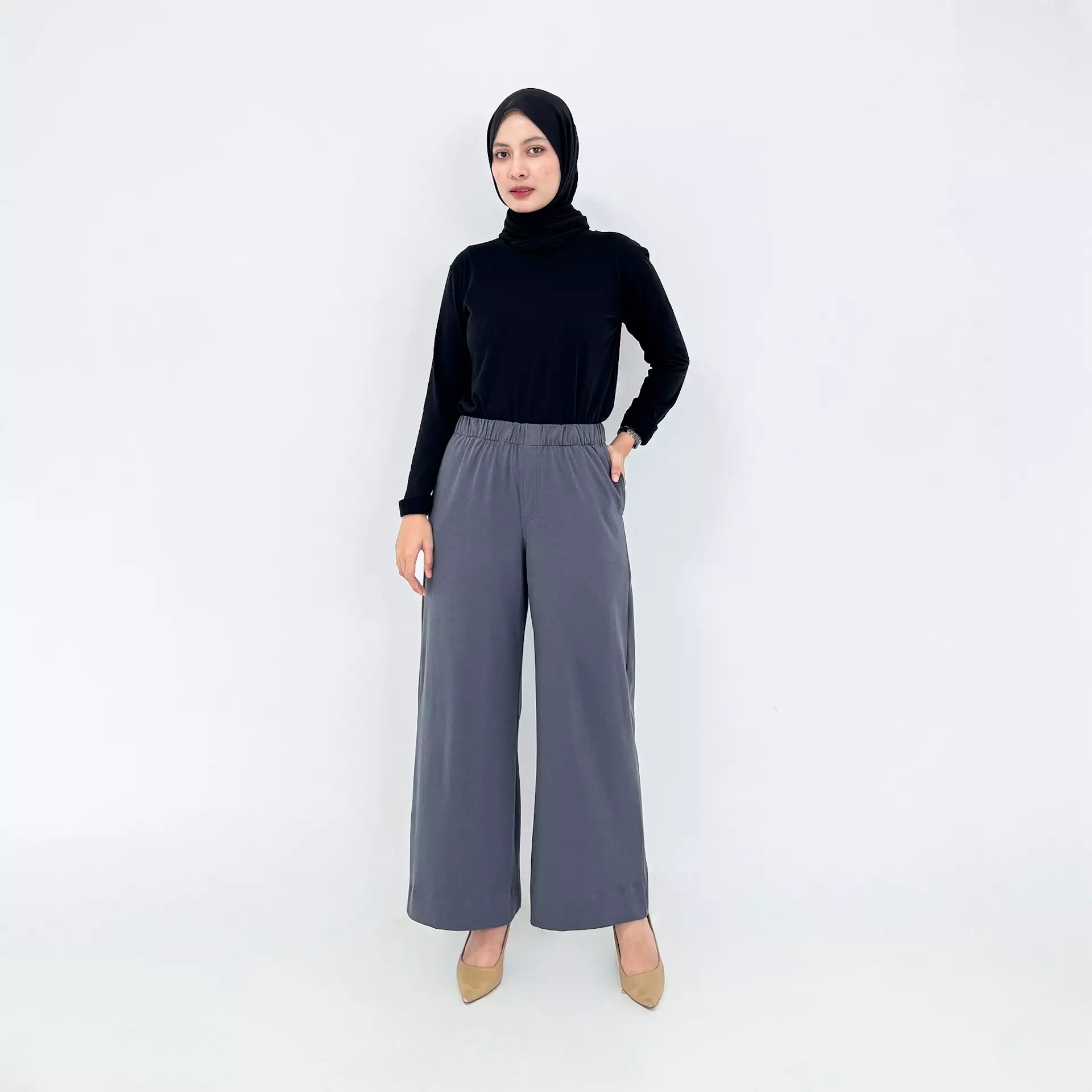 Celia Loose Sweatpants - Celana Panjang Wanita ABU ABU