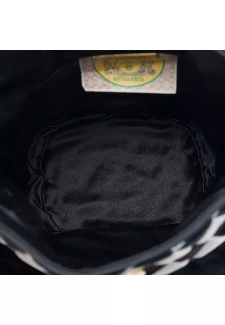 Pre-Loved Bottega Veneta Bicolor Velvet Intrecciato Bucket Bag