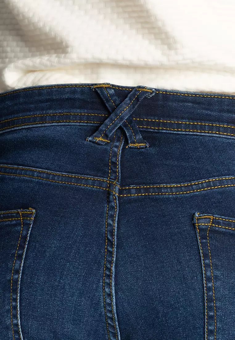 MOC - Celana Panjang Denim Pria Munchen - Dark Navy