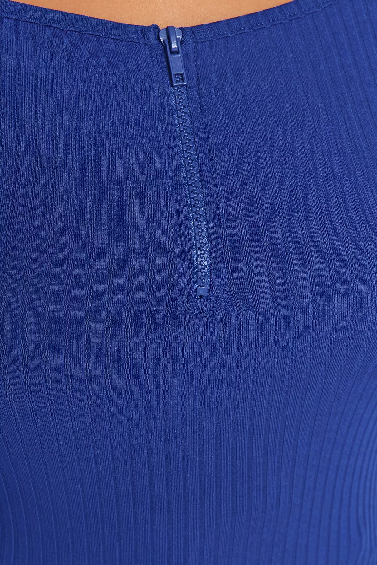 Plus Size Square Neck Zipper Top