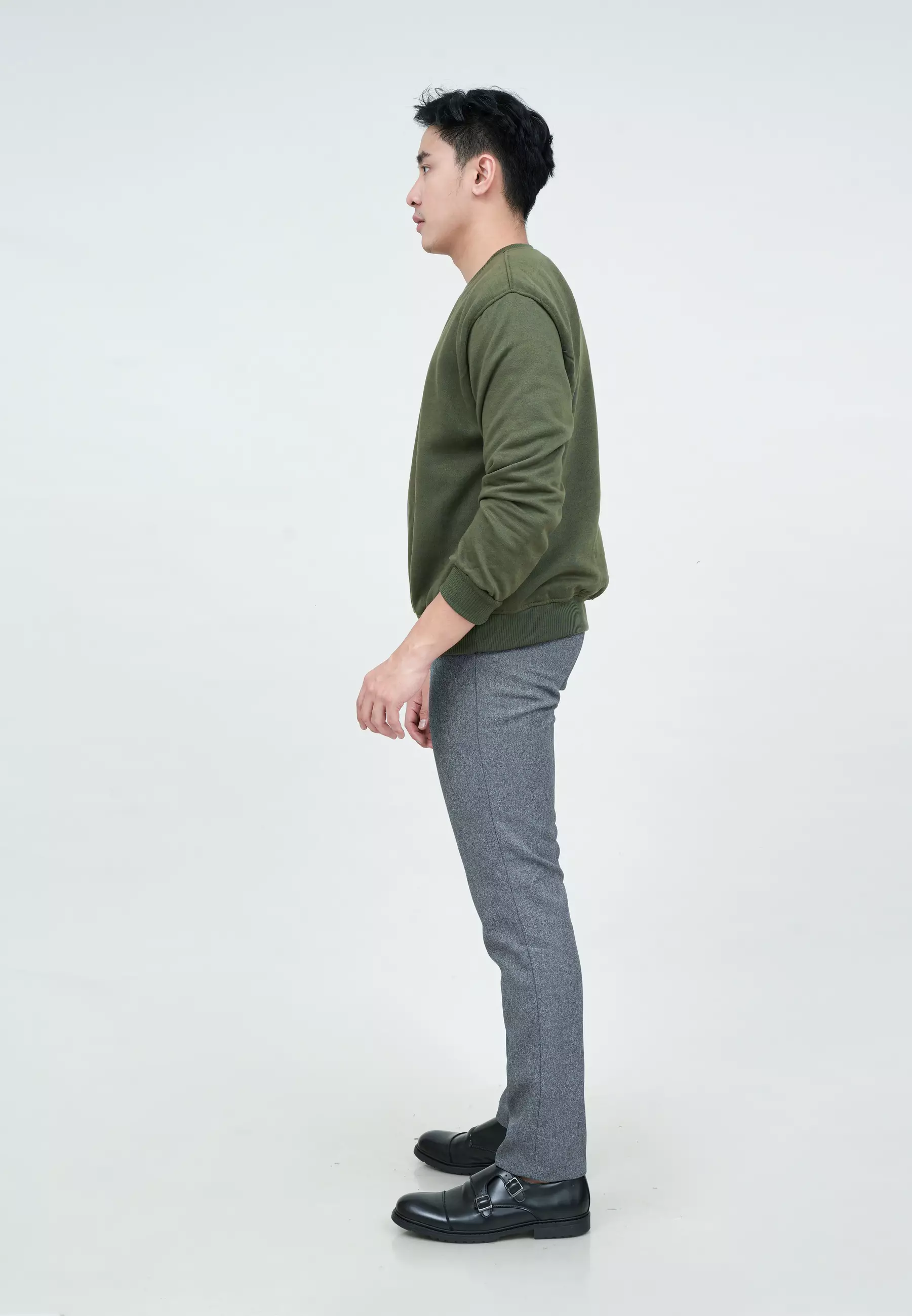 Sweater Basic Lengan Panjang Baju Sweater Tebal Kata Hijau Army