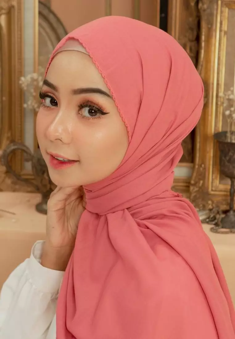 Embroidery Signature Shawl Rapture Rose