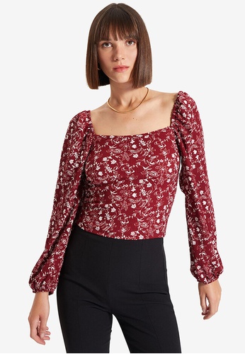 Trendyol red Square Neck Floral Blouse 5AC9AAAF91E00AGS_1