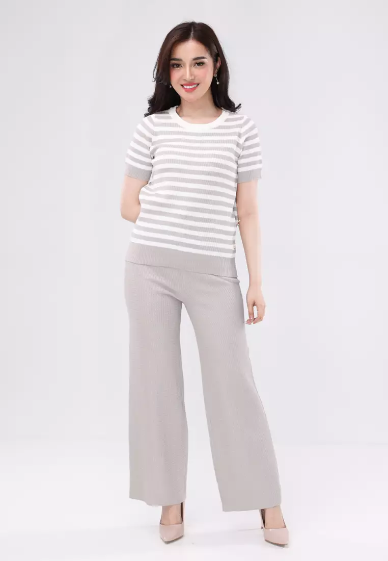 Knitted Short Sleeves Blouse/Pants