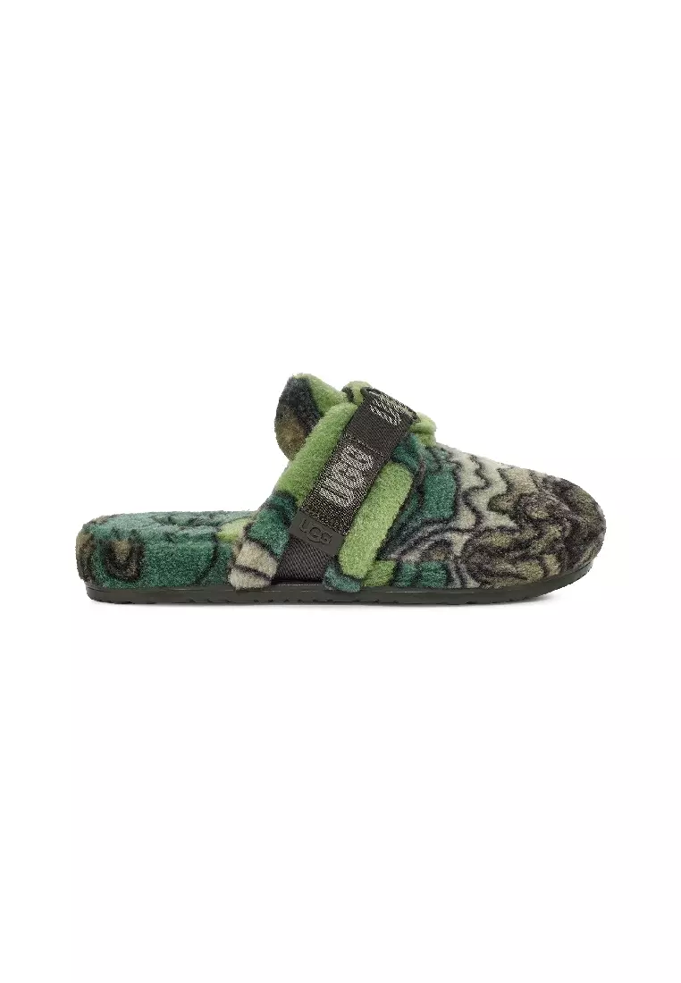 Camo hotsell ugg slides